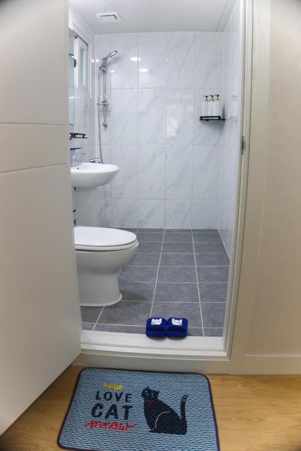 G-Star Guesthouse Сеул Екстериор снимка