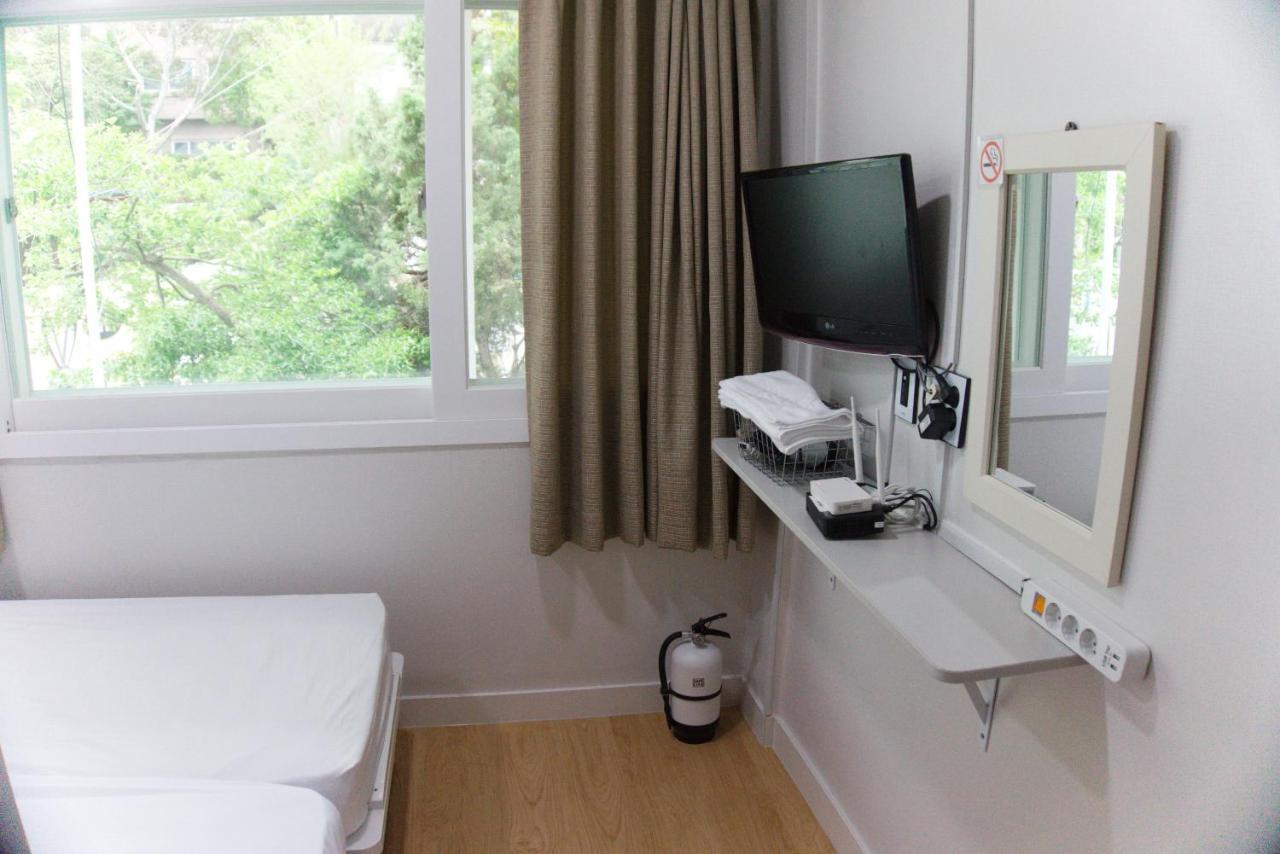 G-Star Guesthouse Сеул Екстериор снимка